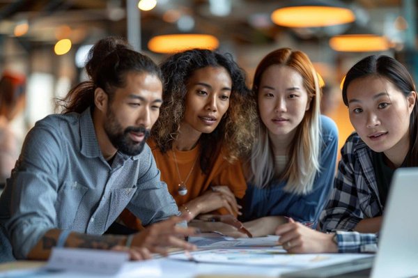 Quels défis spécifiques à la gestion d'équipes multiculturelles en R&D et comment les surmonter ?
